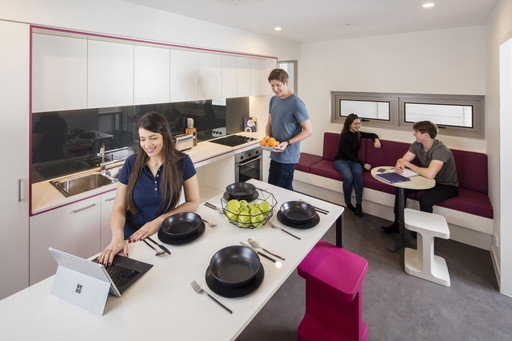 オーストラリア留学 ブリスベン Browns 学生アパート キッチン 名古屋 留学エージェント