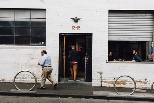 メルボルン INUS バリスタ カフェ St Ali 外観.jpg