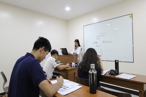 フィリピン留学 バギオ PINES パインス グループクラス 5