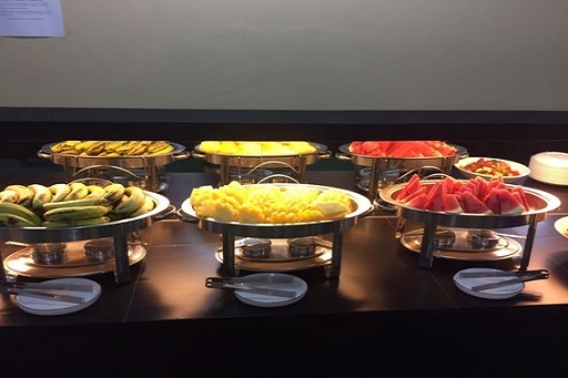 フィリピン セブ島留学 CG Banilad Dinner (30)