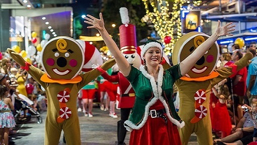 davidjoneschristmasparade16_20170927_wide