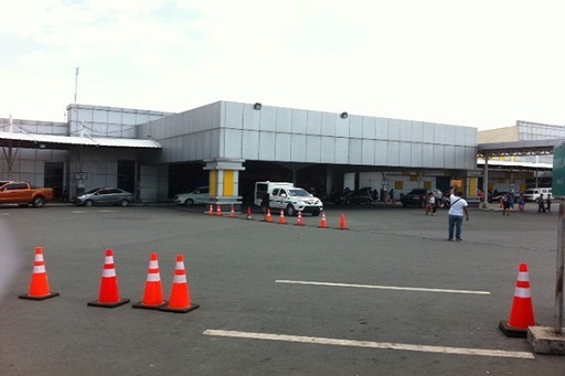 フィリピン クラーク空港 1