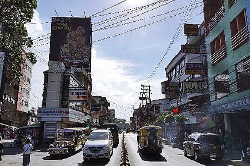 フィリピン留学 スービック KEYSTONE Public Market 1