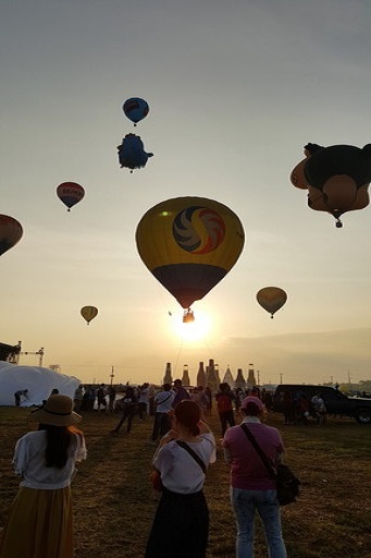 フィリピン留学 スービック KEYSTONE バルーンフェスティバル 4