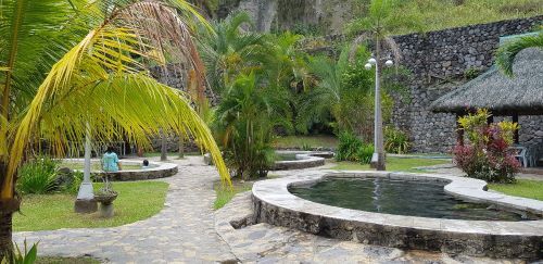 フィリピン クラーク留学 EG Academy 温泉 写真 3