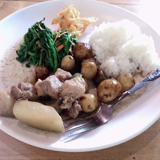 フィリピン留学 バギオ留学 BECI 食事 2 名古屋