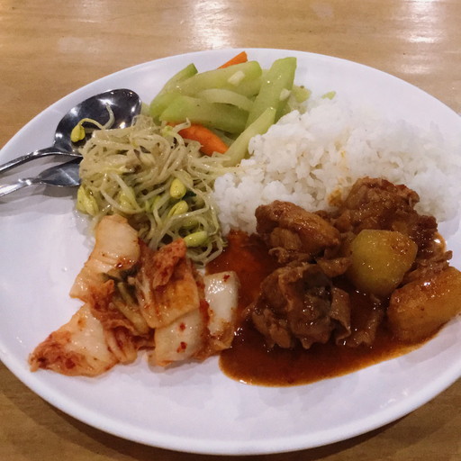 フィリピン留学 バギオ留学 BECI 食事 3 名古屋