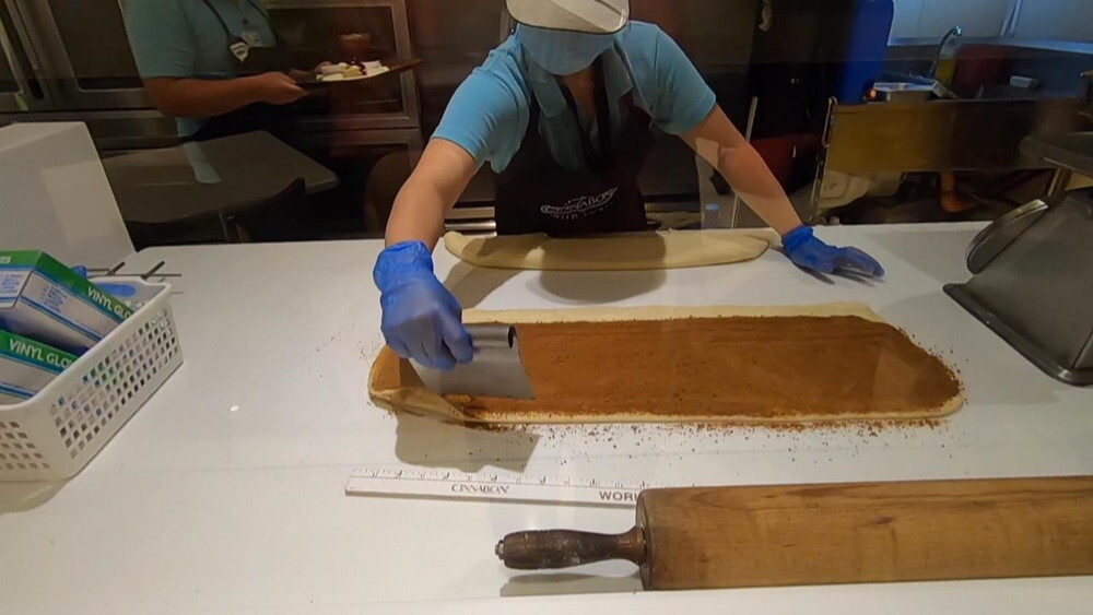 フィリピン バギオ留学 SMモール Cinnabonシナボン 3 ライフアブロード